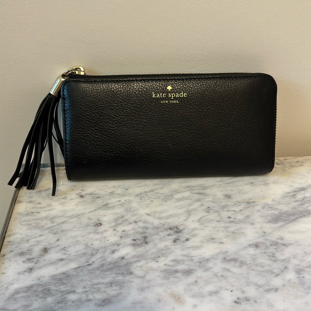 Kate Spade Acordian Zip Around Black Leather Wallet